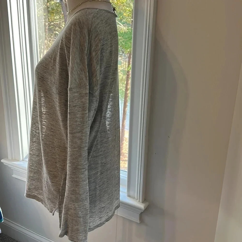 Vince 100% Linen Drop Shoulder LS Top, Size Small, Like New - Picture 5 of 9